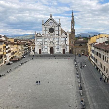Апартаменты Attico In Piazza Santa Croce Флоренция Экстерьер фото
